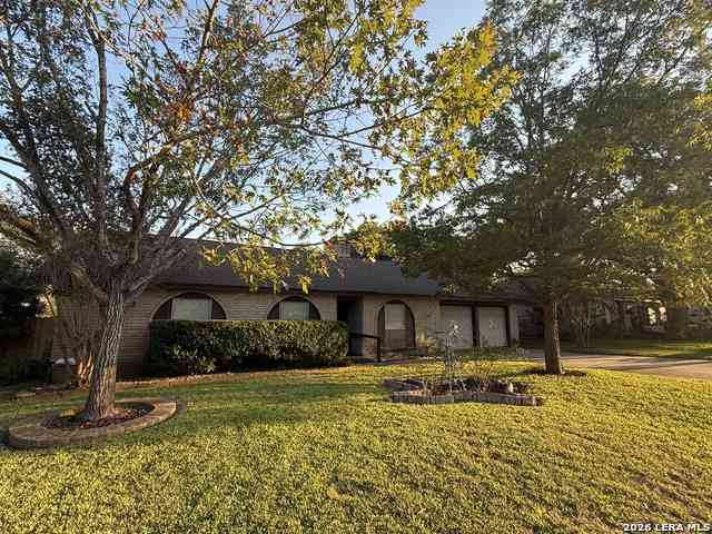 Homes For Sale - 118 Clear Oak<br/> Bexar County, Universal City, TX 78148
