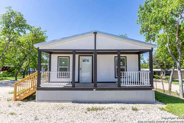 Mobile Home For Rent - 193 Live Oak #1<br/> Medina, TX 78055
