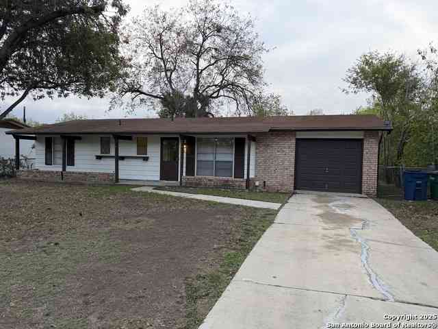 Homes For Rent - 7110 Hickory Grove<br/> San Antonio, TX 78227