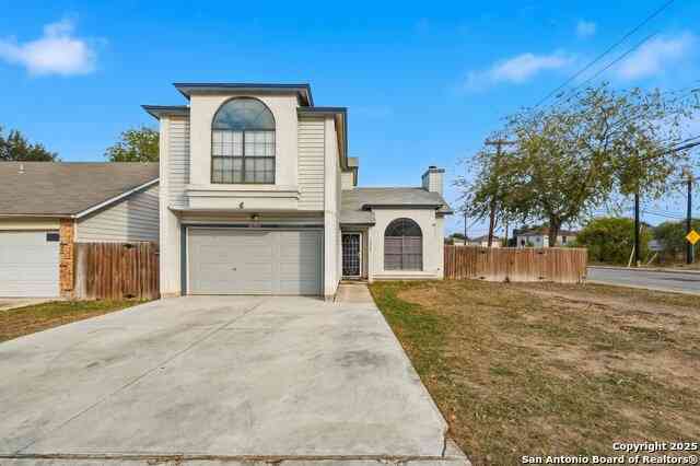 Homes For Rent - 10203 Raven Field Dr<br/> San Antonio, TX 78245