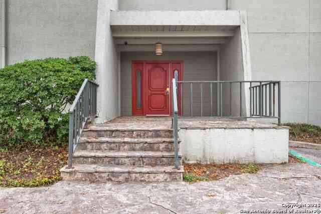 Condo For Rent - 3102 Eisenhauer Rd #A1<br/> San Antonio, TX 78209