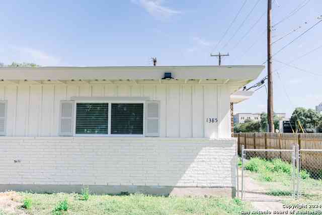Multifamily For Rent - 1385 Oblate Dr<br/> San Antonio, TX 78216