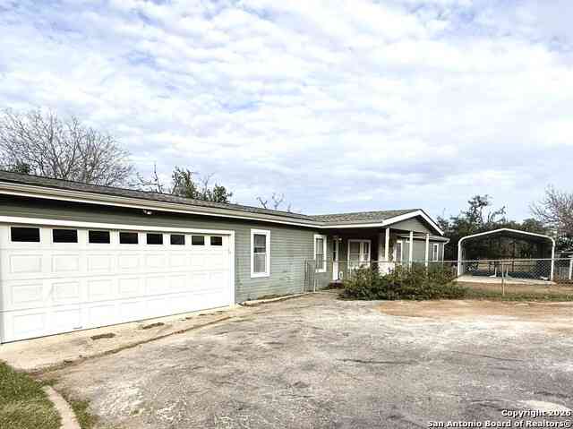 Homes For Rent - 212 Thornton<br/> Lakehills, TX 78063