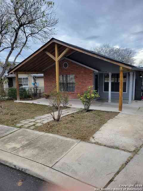 Homes For Rent - 5218 Bluff<br/> San Antonio, TX 78228
