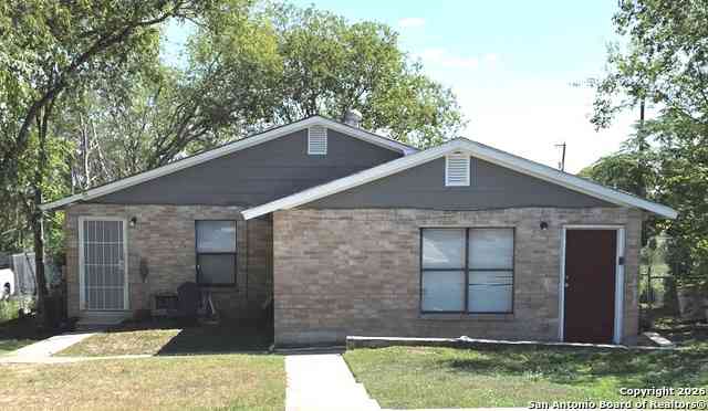 Multifamily For Rent - 918 Hampton #1<br/> San Antonio, TX 78220