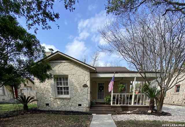 Homes For Rent - 147 Thomas Jefferson<br/> San Antonio, TX 78228