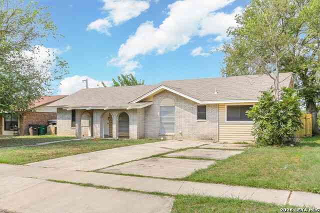 Homes For Rent - 2027 Leesburg<br/> San Antonio, TX 78220