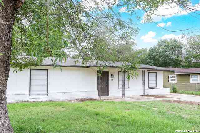Homes For Rent - 7118 Castleridge<br/> San Antonio, TX 78227