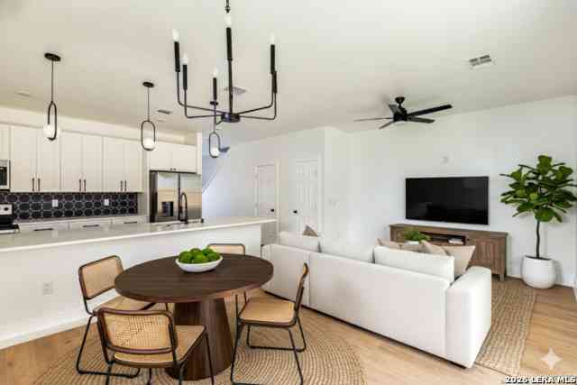 Other For Rent - 207 Gravel B St #102<br/> San Antonio, TX 78203