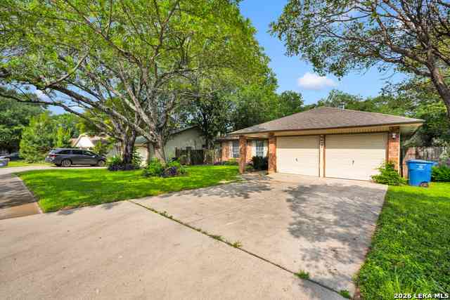 Homes For Rent - 6427 Ridge Place<br/> San Antonio, TX 78250