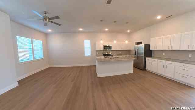 Apartment For Rent - 330 E Carson #1101<br/> San Antonio, TX 78208
