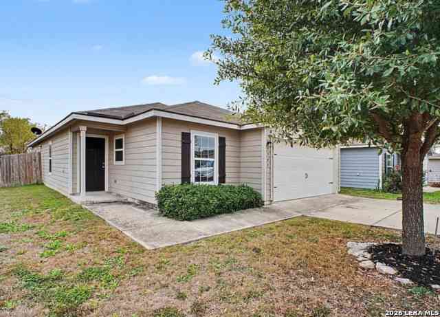 Homes For Rent - 7543 Bowdre<br/> San Antonio, TX 78252