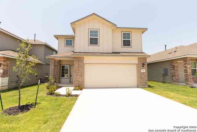 Homes For Rent - 193 Legendary Trail Loop<br/> Floresville, TX 78114
