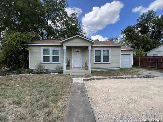 Homes For Rent - 859 Oasis St<br/> New Braunfels, TX 78130