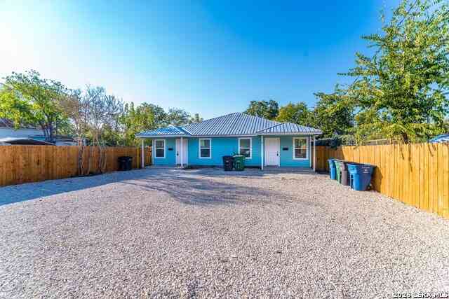 Multifamily For Rent - 610 Virginia Blvd #2<br/> San Antonio, TX 78203