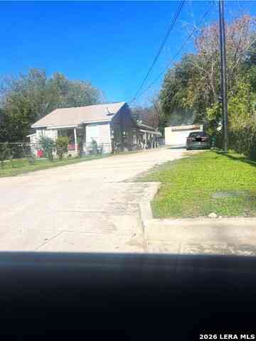 Multifamily For Rent - 4419 N Hein #3<br/> Bexar County, San Antonio, TX 78220