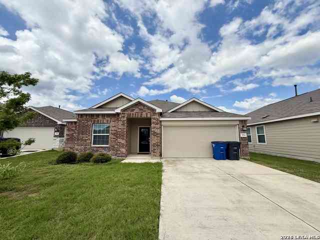 Homes For Rent - 554 Blue Stem Rd<br/> New Braunfels, TX 78130