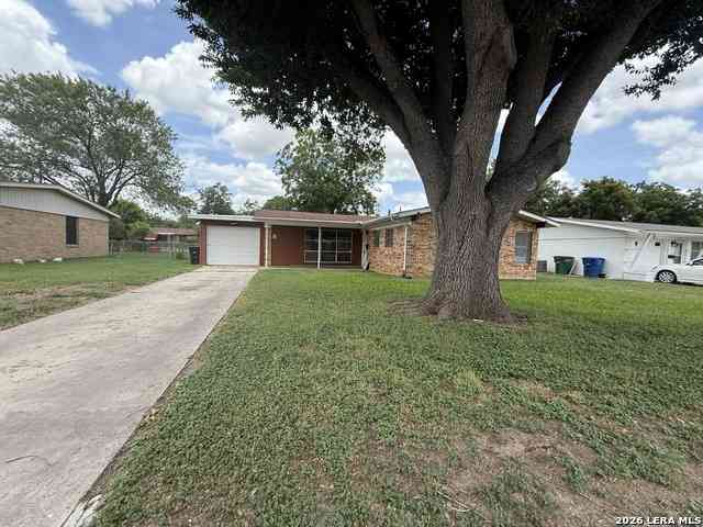 Homes For Rent - 4519 Creekmoor Dr<br/> San Antonio, TX 78220