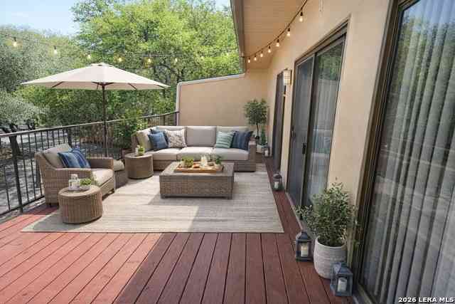 Condo For Rent - 8642 Fredericksburg #406<br/> San Antonio, TX 78240