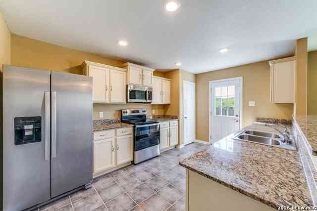 Homes For Rent - 2915 Lavender Mdw<br/> San Antonio, TX 78222
