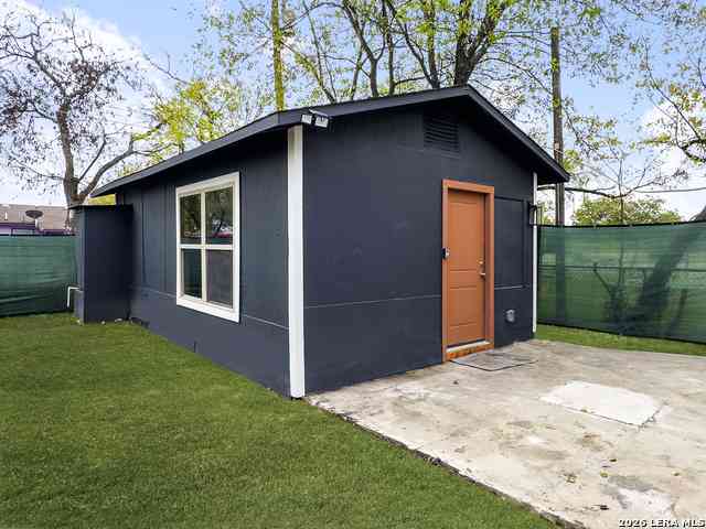 Multifamily For Rent - 1606 W Wildwood #D<br/> Bexar County, San Antonio, TX 78201