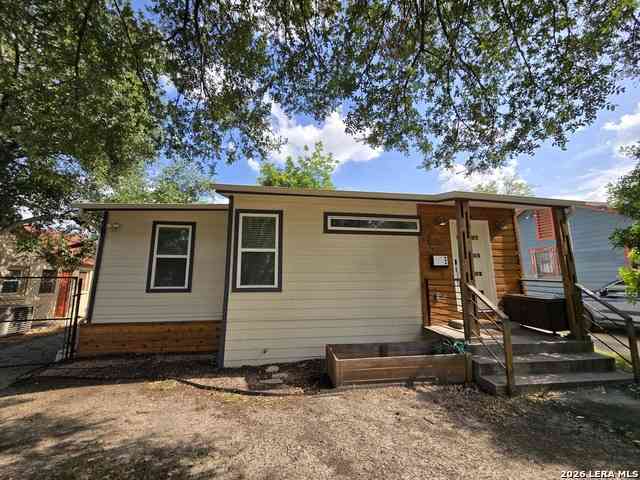 Homes For Rent - 1338 W Elsmere Pl<br/> San Antonio, TX 78201