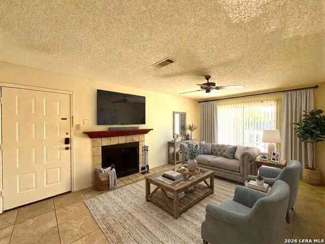 Condo For Rent - 14343 Judson Rd #407<br/> San Antonio, TX 78233
