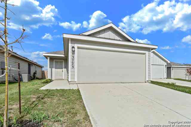 Homes For Rent - 13723 Bucket Way<br/> San Antonio, TX 78252