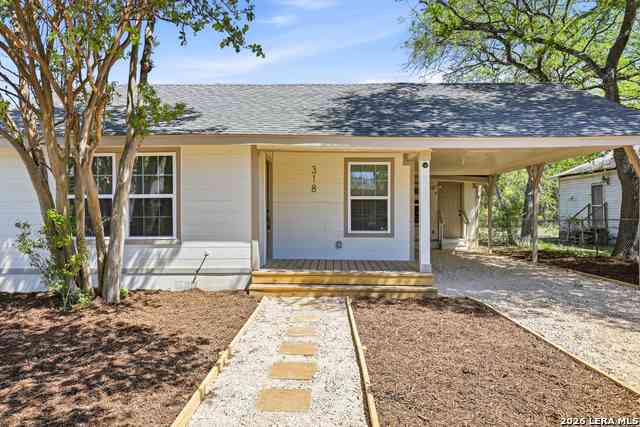 Multifamily For Rent - 318 Ferguson Ave #1<br/> Bexar County, San Antonio, TX 78203