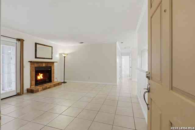 Condo For Rent - 2255 Thousand Oaks Dr<br/> San Antonio, TX 78232