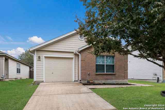 Homes For Rent - 8848 Staghorn Ml<br/> Converse, TX 78109
