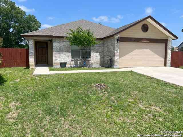Homes For Rent - 8227 Club Meadow Dr<br/> Converse, TX 78109