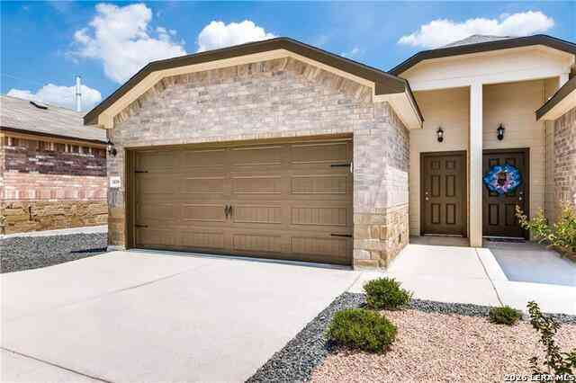 Homes For Rent - 1112 Renee Way<br/> Guadalupe County, Seguin, TX 78155
