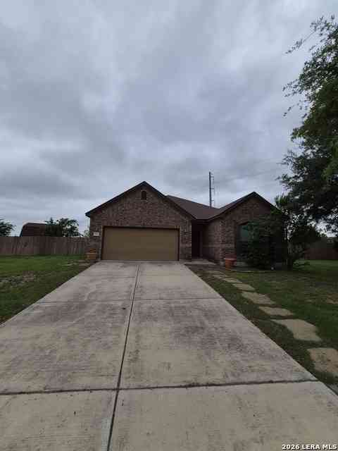 Homes For Rent - 1492 Jordan Xing<br/> New Braunfels, TX 78130