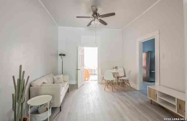 Multifamily For Rent - 302 E Cevallos #1<br/> San Antonio, TX 78204
