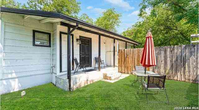 Multifamily For Rent - 118 Glorietta<br/> Bexar County, San Antonio, TX 78202