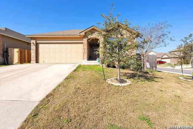 Homes For Rent - 1703 Aspen Silver<br/> San Antonio, TX 78245