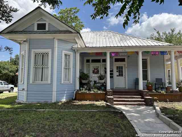 Multifamily For Rent - 203 Devine St #2<br/> Bexar County, San Antonio, TX 78210