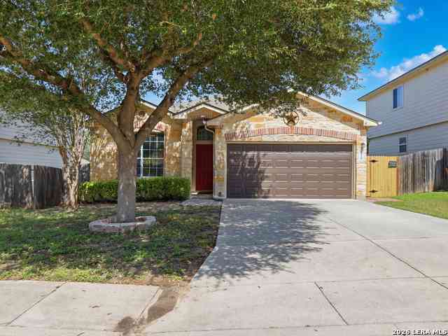 Homes For Rent - 810 Campion Red<br/> San Antonio, TX 78245
