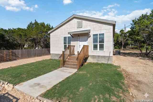 Homes For Rent - 324 Ridgerock #1<br/> Canyon Lake, TX 78133