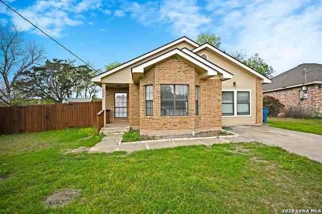 Homes For Rent - 772 Vista Pkwy<br/> New Braunfels, TX 78130