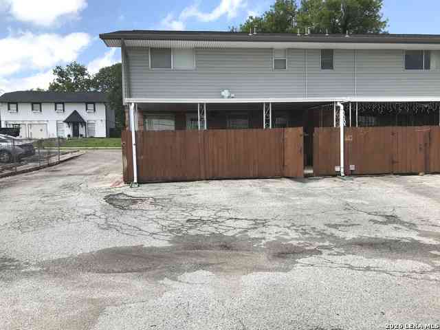 Condo For Rent - 133 E Silver Sands<br/> San Antonio, TX 78216