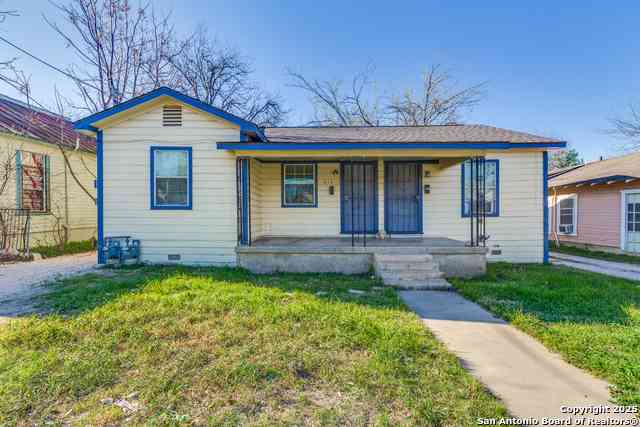 Multifamily For Rent - 618 Porter St<br/> Bexar County, San Antonio, TX 78210