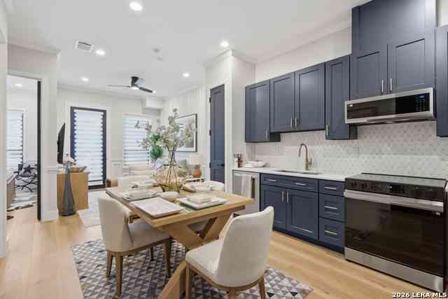 Condo For Rent - 10899 S Hausman #203<br/> San Antonio, TX 78249