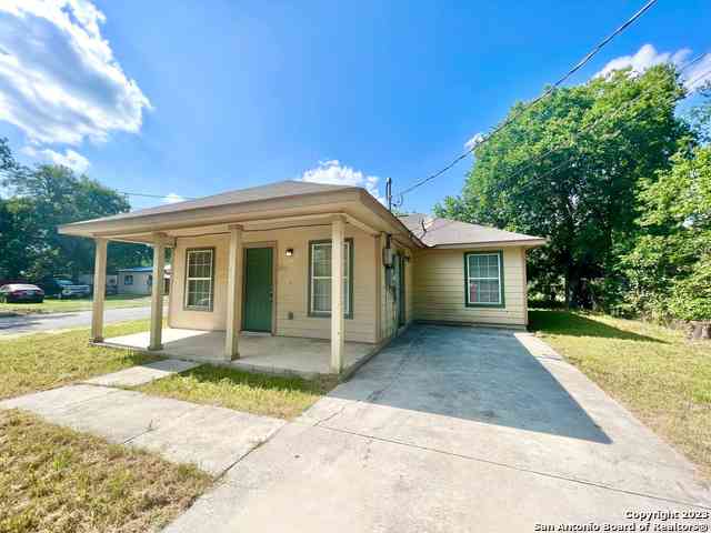 Homes For Rent - 508 Pitts St<br/> Guadalupe County, Seguin, TX 78155