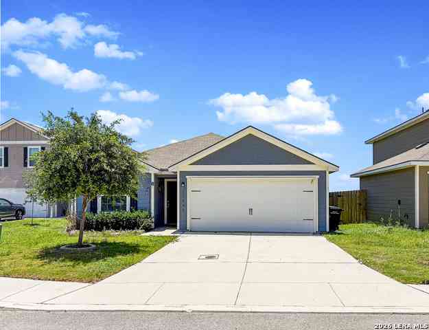 Homes For Rent - 11046 Eyelet Hbr<br/> Converse, TX 78109