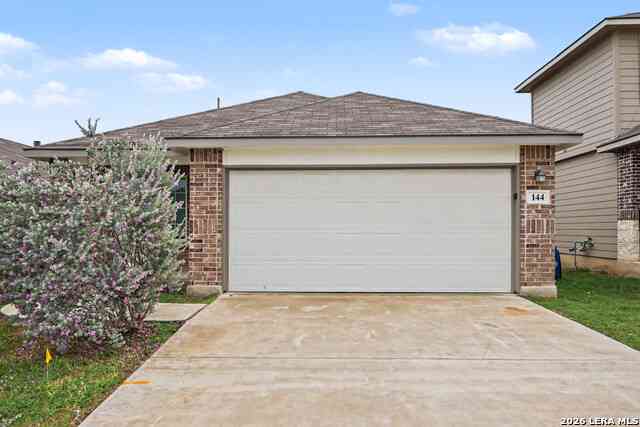 Homes For Rent - 144 Hogans Aly<br/> Floresville, TX 78114