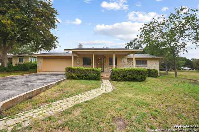 Homes For Rent - 185 Oklahoma Ave<br/> New Braunfels, TX 78130