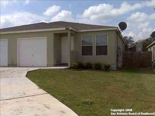 Multifamily For Rent - 11206 Center Point Rd<br/> Bexar County, San Antonio, TX 78233