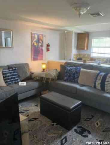 Multifamily For Rent - 100 Dinn Dr #2<br/> San Antonio, TX 78218